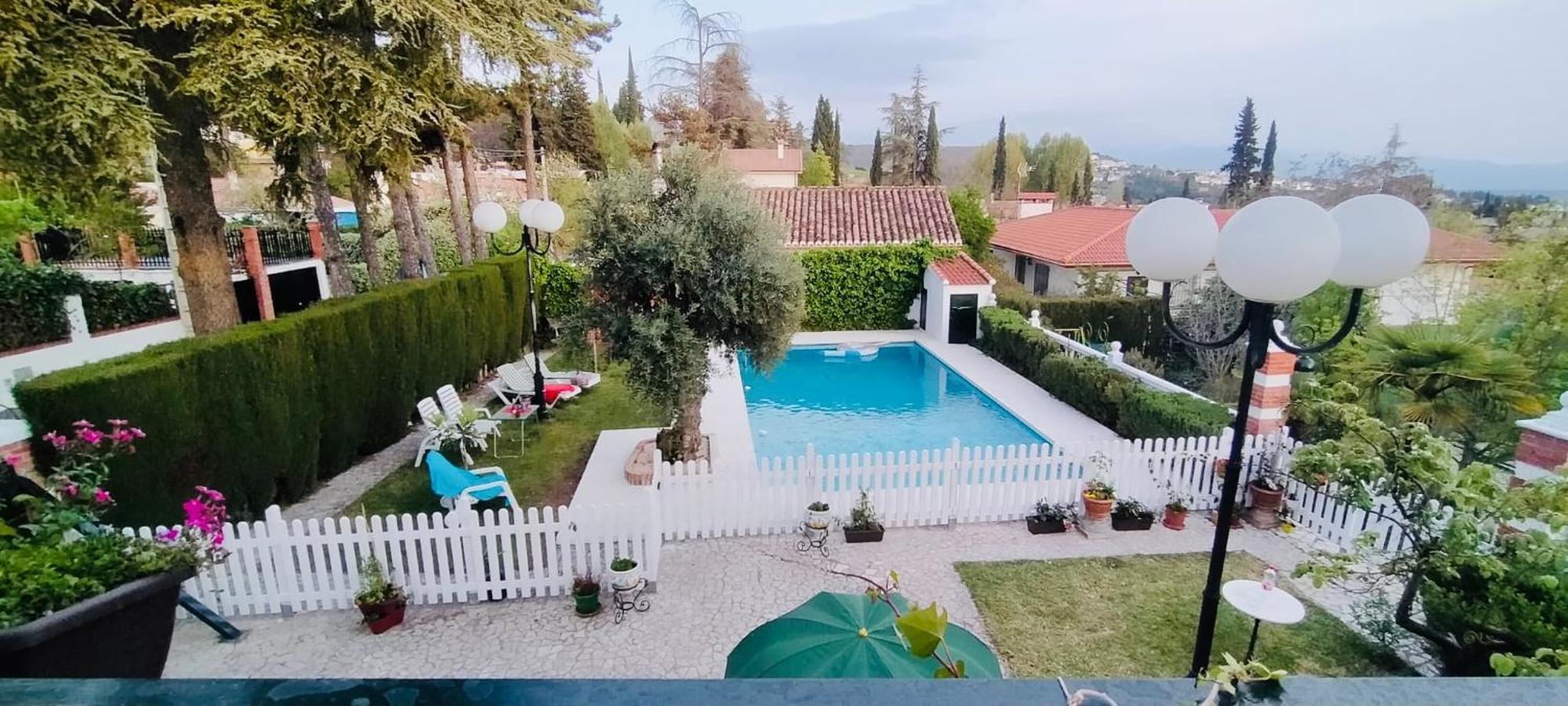 Casa Los Rosales Alfacar Eksteriør bilde