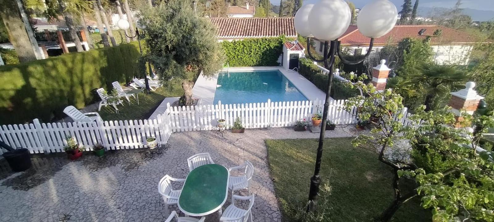 Casa Los Rosales Alfacar Eksteriør bilde